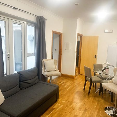 Grays Apartment لندن المظهر الخارجي الصورة